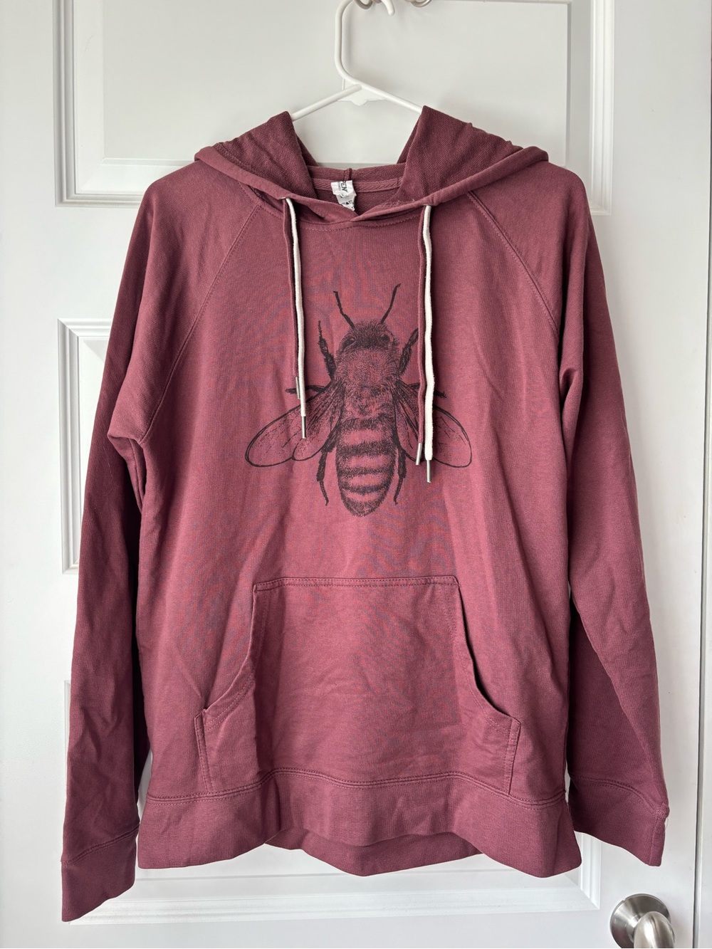 Source Unknown Dusty Rose Crewneck Hoodie with Bee Graphic
